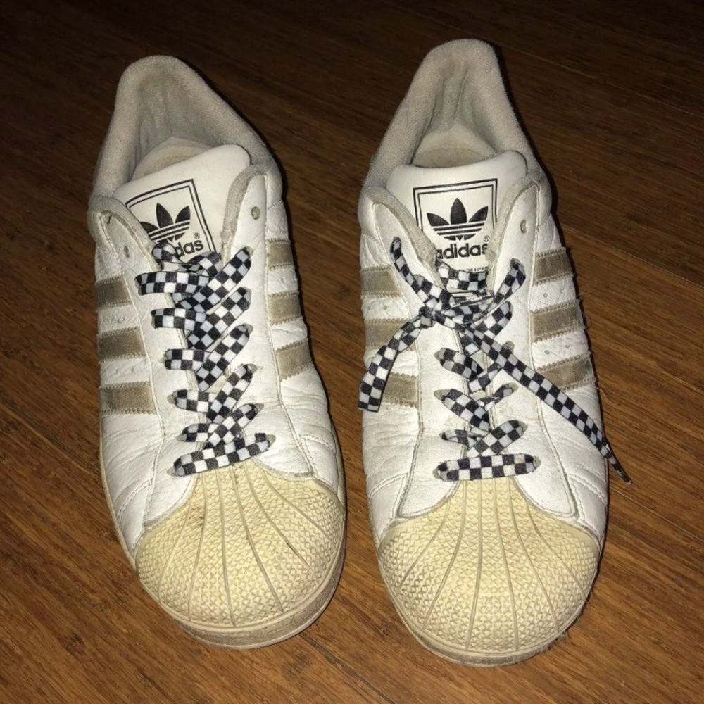 Women’s adidas superstars